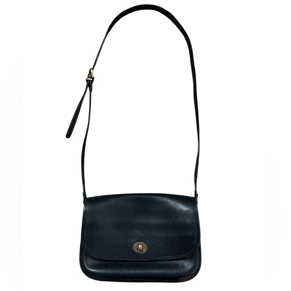 Vintage Coach City Black Leather Flap Crossbody Bag Turnlock Brass